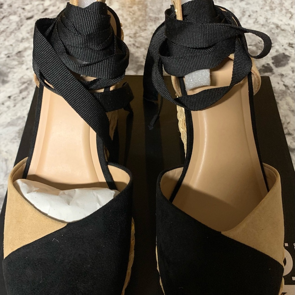 INC International Concepts Black Footwear - Picture 2 of 6